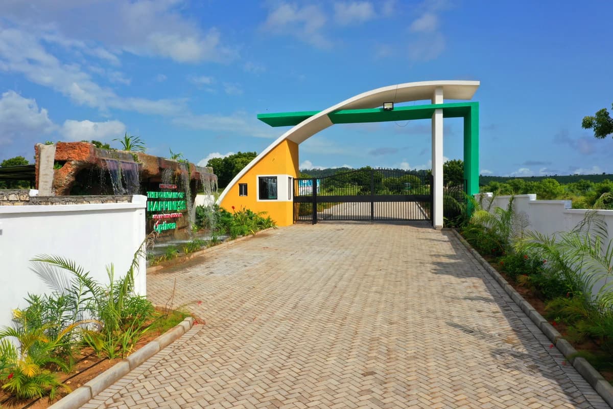 Main property image