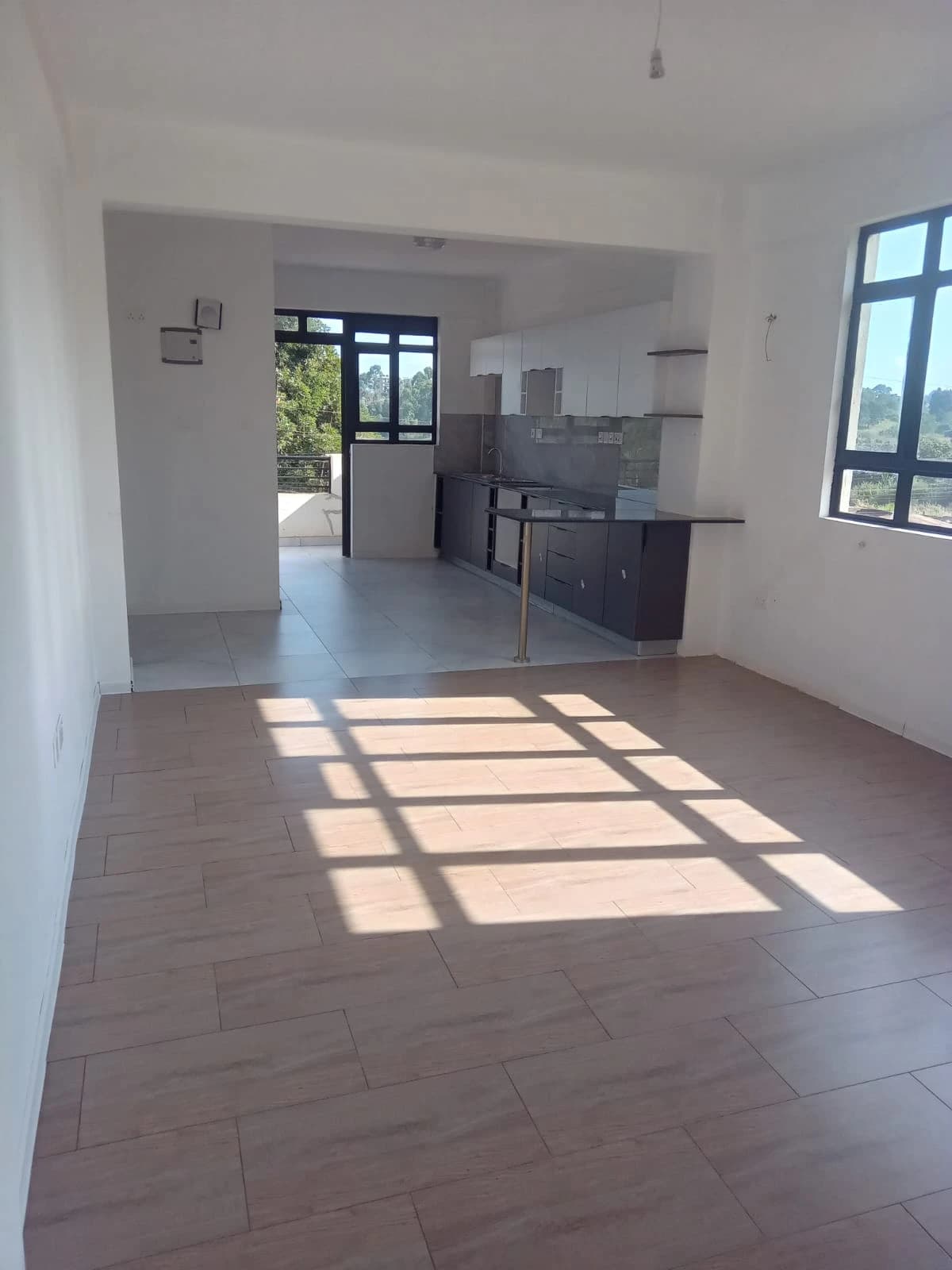 Main property image