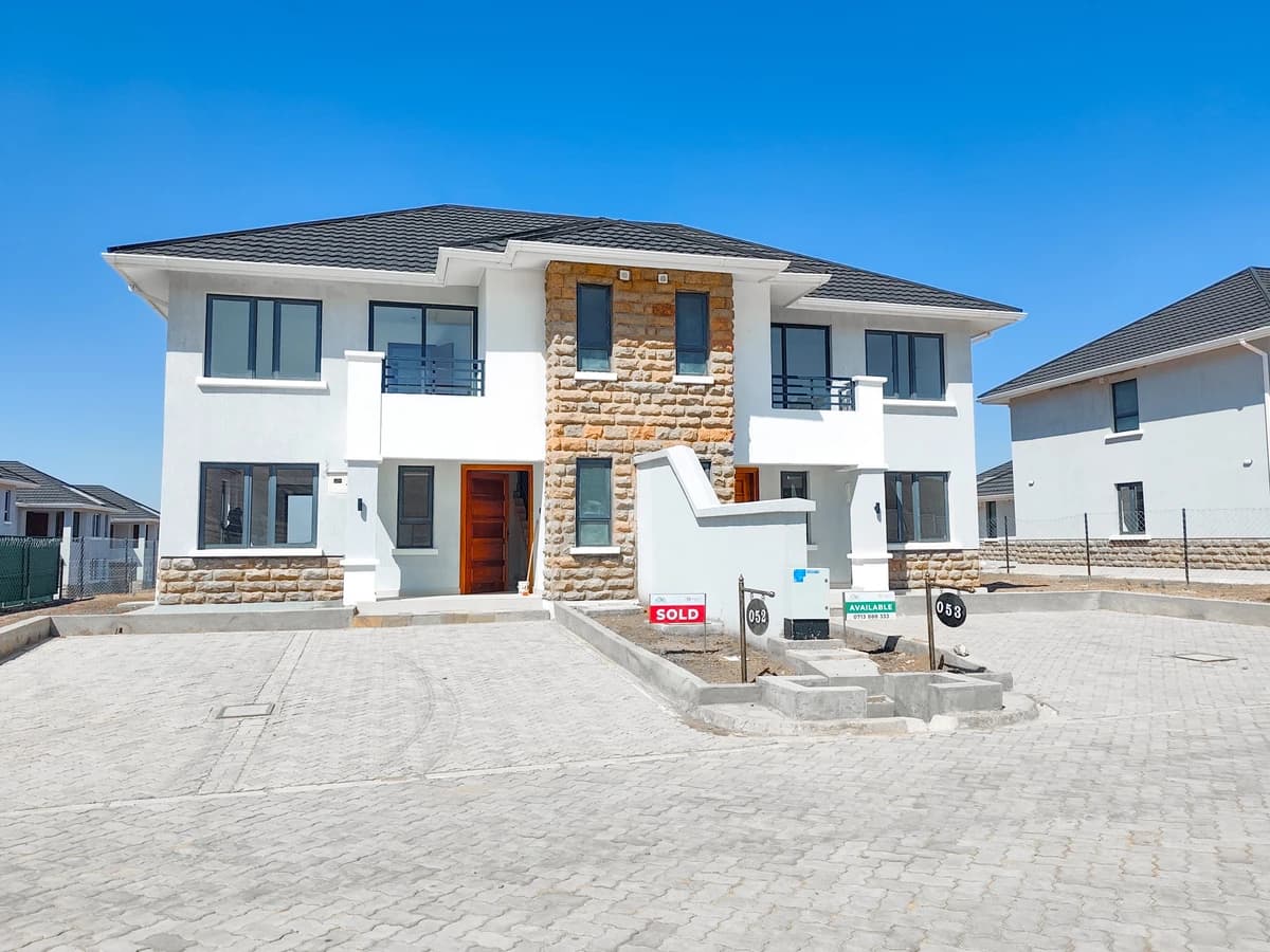Main property image